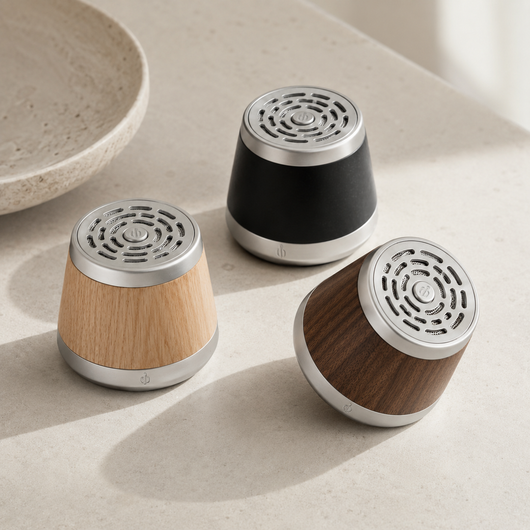 🔊Portable Wooden Bluetooth Speaker - Magnetic Mini Speaker for Home & Travel